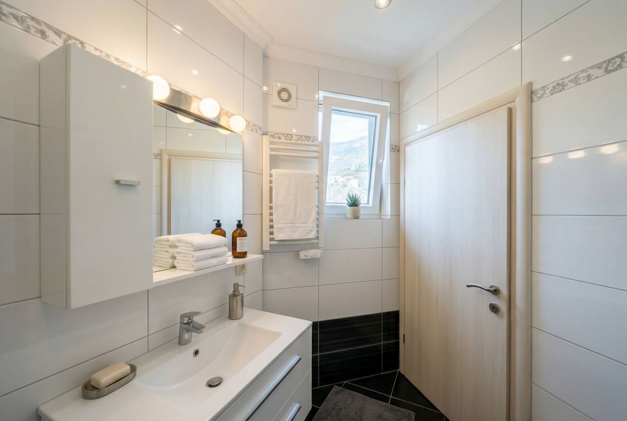 Квартира в Бечичи, Черногория, 65 м² - фото 7