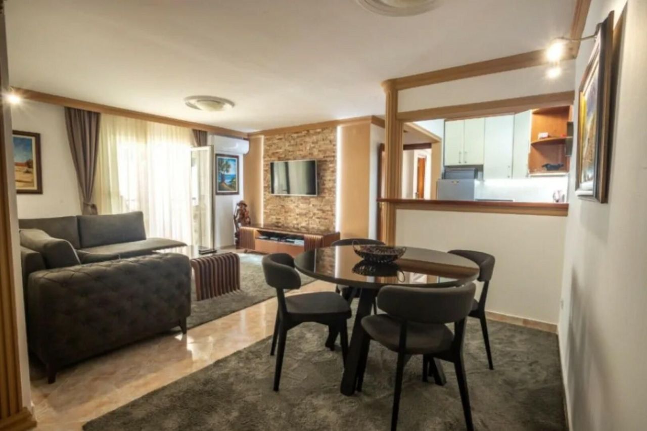 Квартира в Будве, Черногория, 67 м² - фото 1