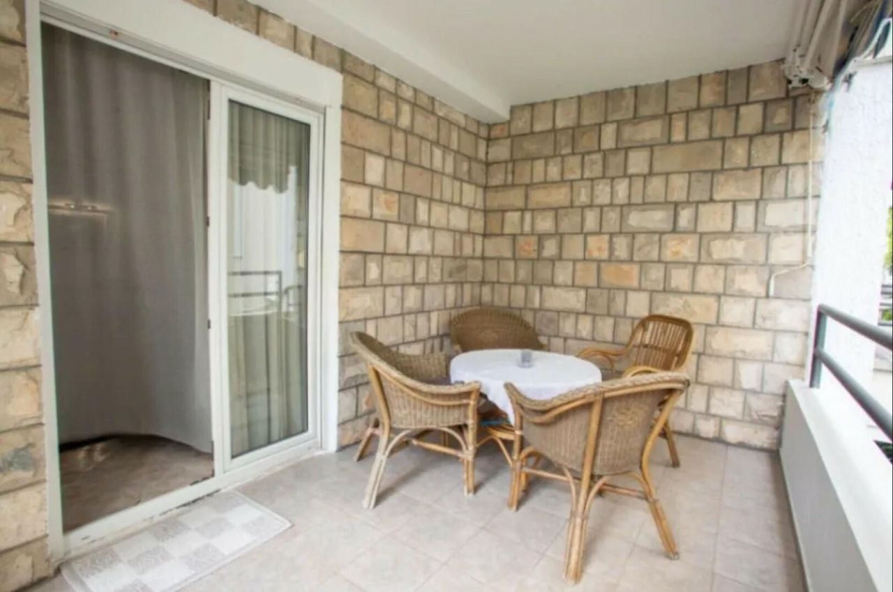 Квартира в Будве, Черногория, 67 м² - фото 12