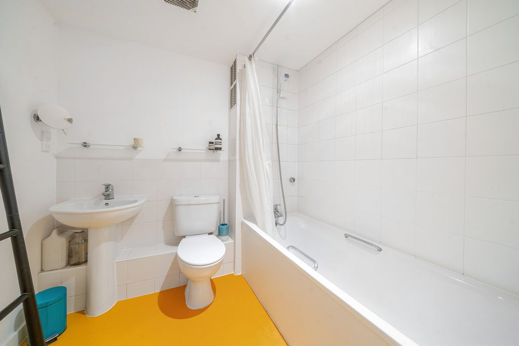 Квартира в Лондоне, Великобритания, 49 м² - фото 1