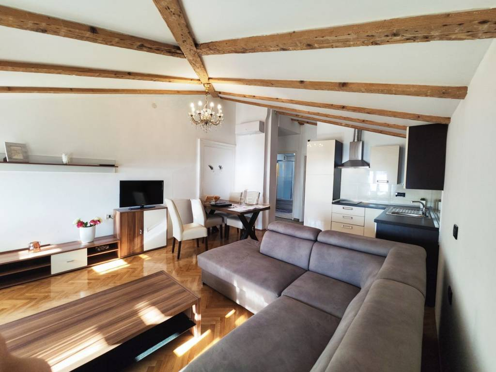 Квартира в Опатии, Хорватия, 65 м² - фото 1