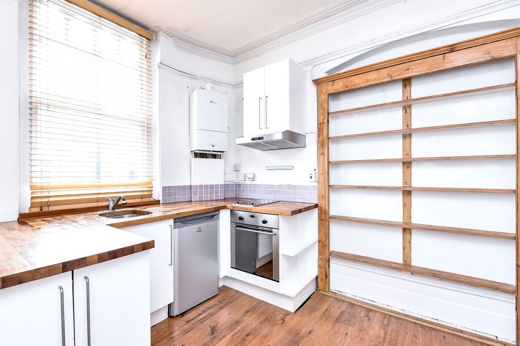 Квартира в Лондоне, Великобритания, 39 м² - фото 1