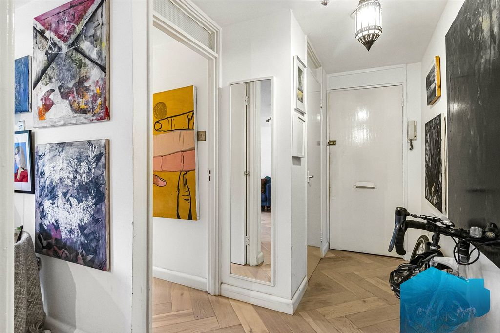 Квартира в Лондоне, Великобритания, 33 м² - фото 1