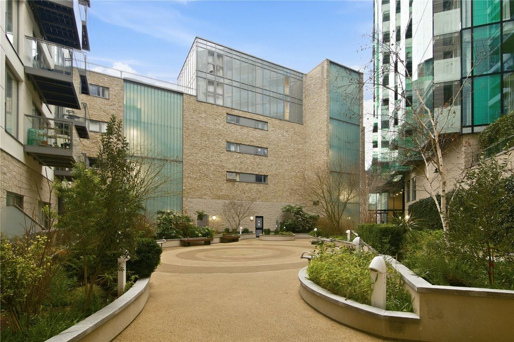 Квартира в Лондоне, Великобритания, 37 м² - фото 1