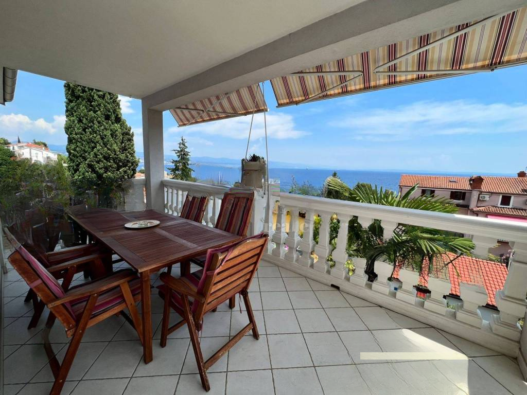 Квартира в Опатии, Хорватия, 173 м² - фото 1