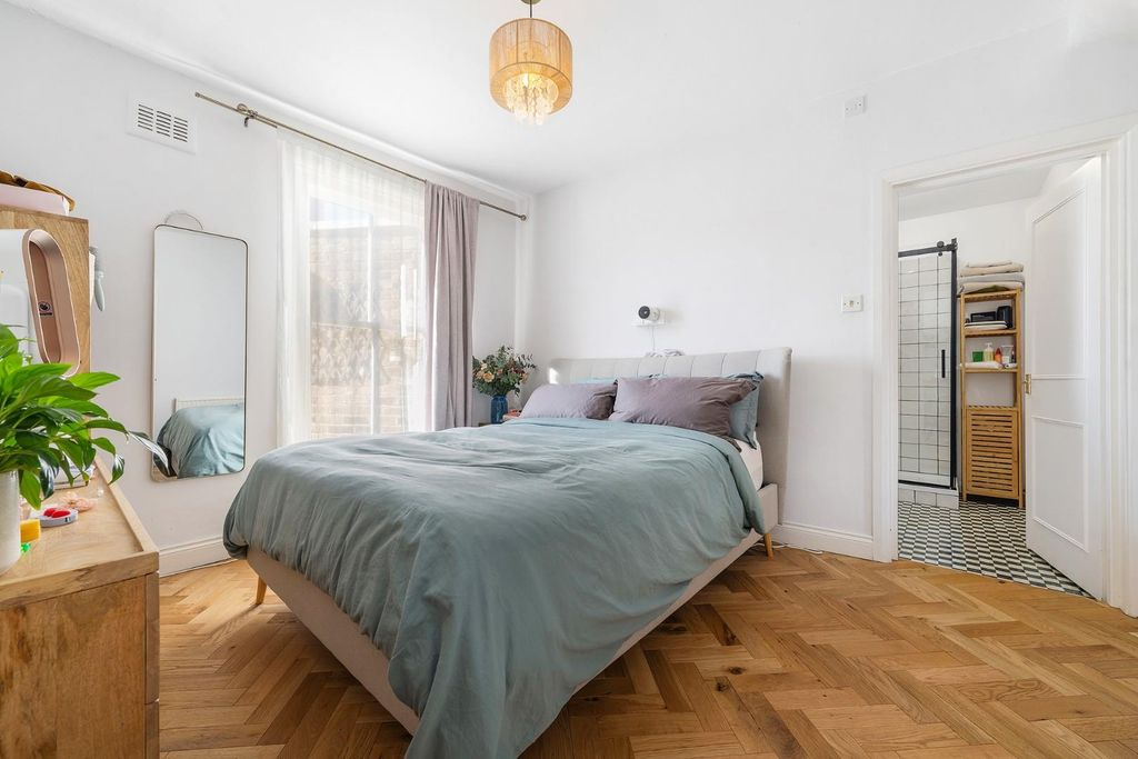 Квартира в Лондоне, Великобритания, 47 м² - фото 1