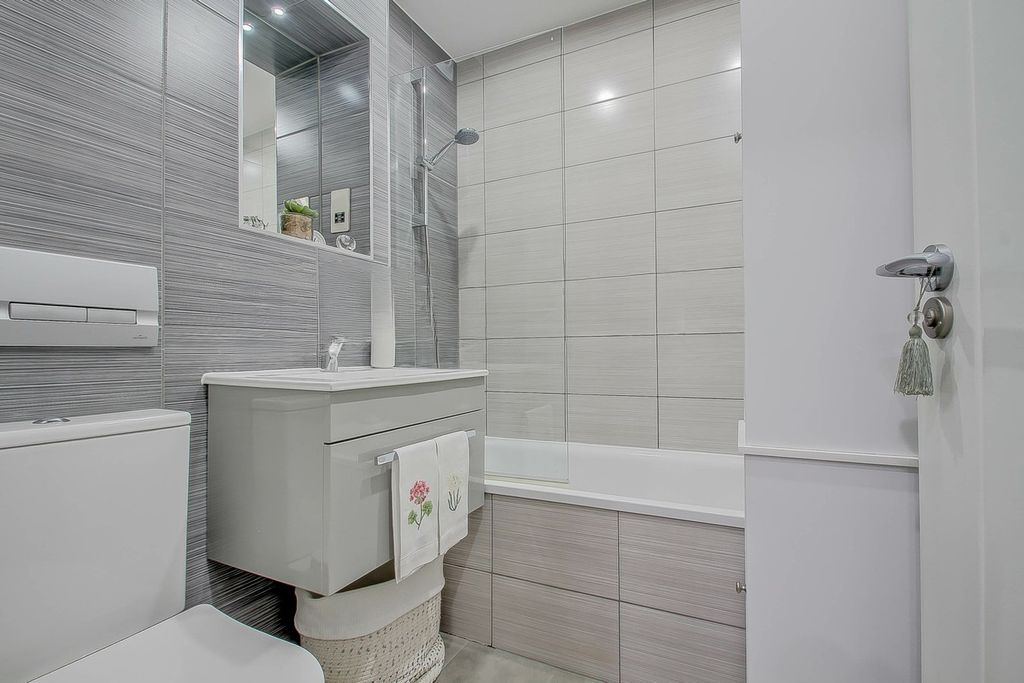 Квартира в Лондоне, Великобритания, 44 м² - фото 1