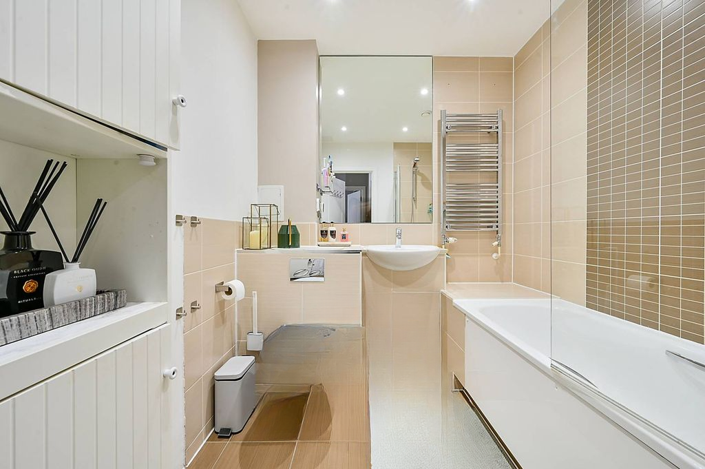 Квартира в Лондоне, Великобритания, 60 м² - фото 1