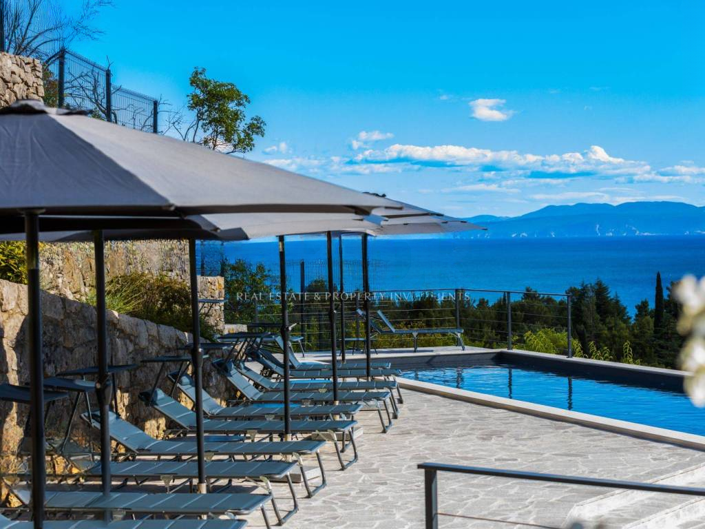 Квартира в Опатии, Хорватия, 127 м² - фото 1