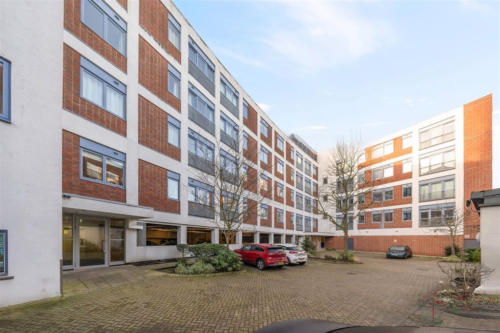 Квартира в Лондоне, Великобритания, 41 м² - фото 1