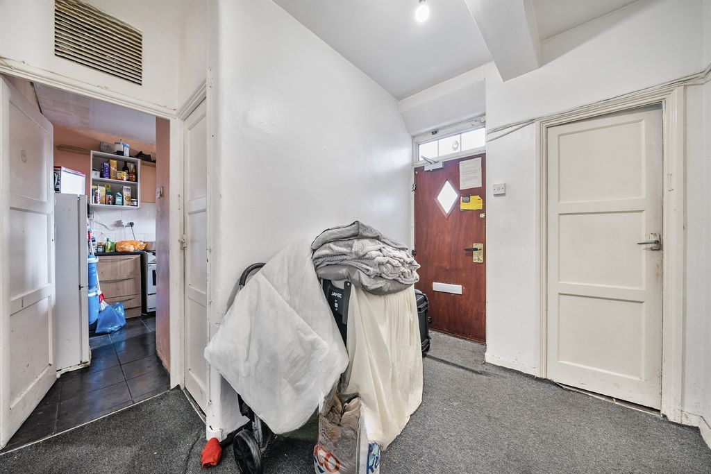 Квартира в Лондоне, Великобритания, 66 м² - фото 2