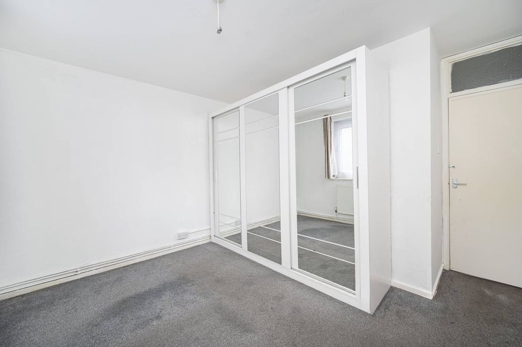 Квартира в Лондоне, Великобритания, 58 м² - фото 2