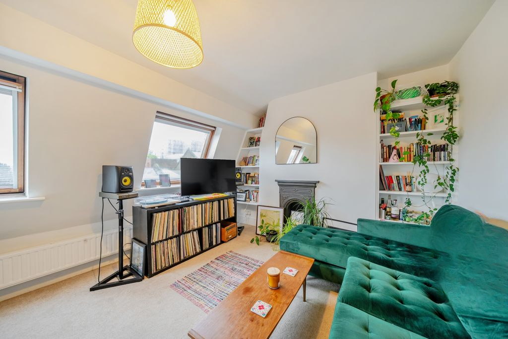 Квартира в Лондоне, Великобритания, 44 м² - фото 2