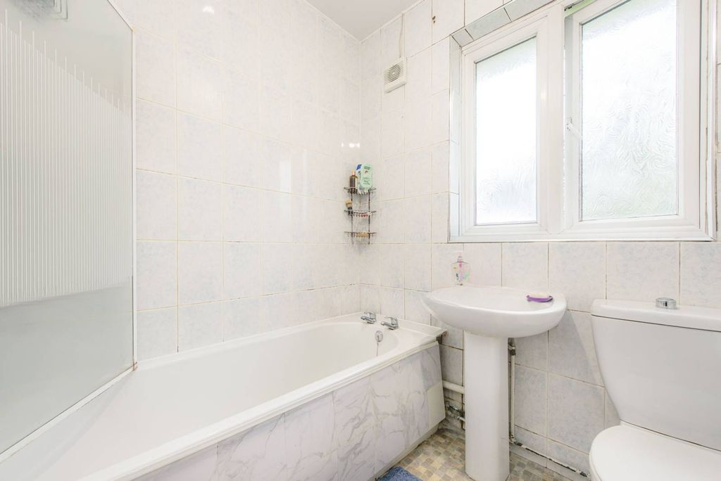 Квартира в Лондоне, Великобритания, 65 м² - фото 2