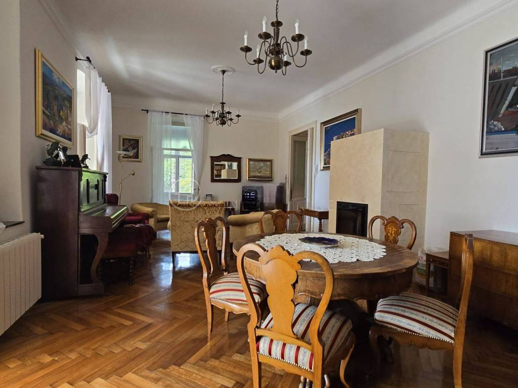 Квартира в Опатии, Хорватия, 185 м² - фото 2