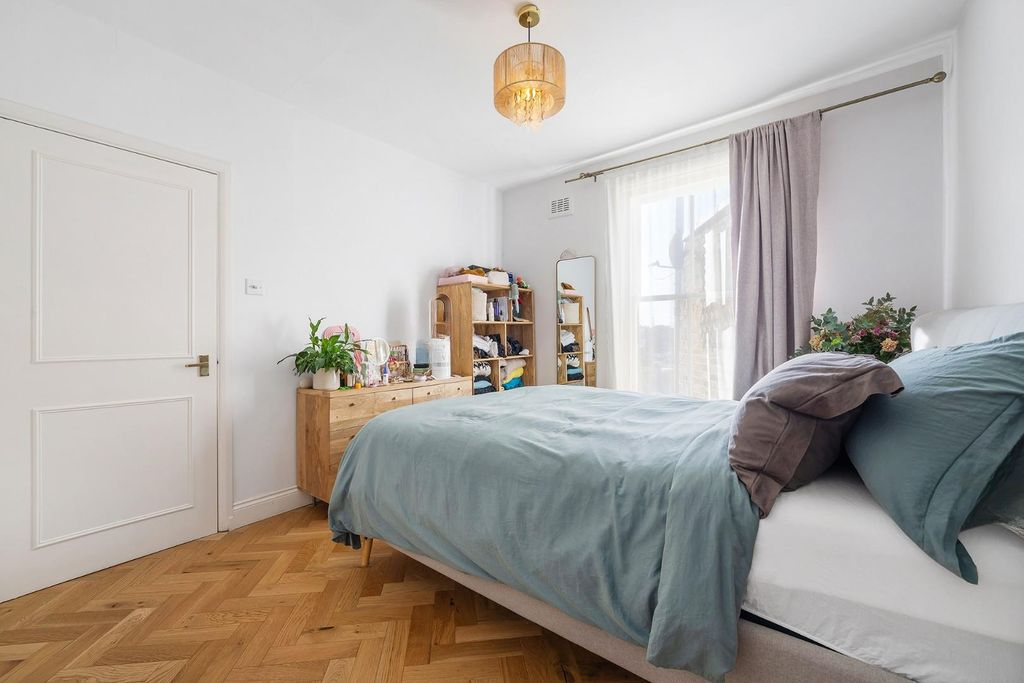 Квартира в Лондоне, Великобритания, 47 м² - фото 2