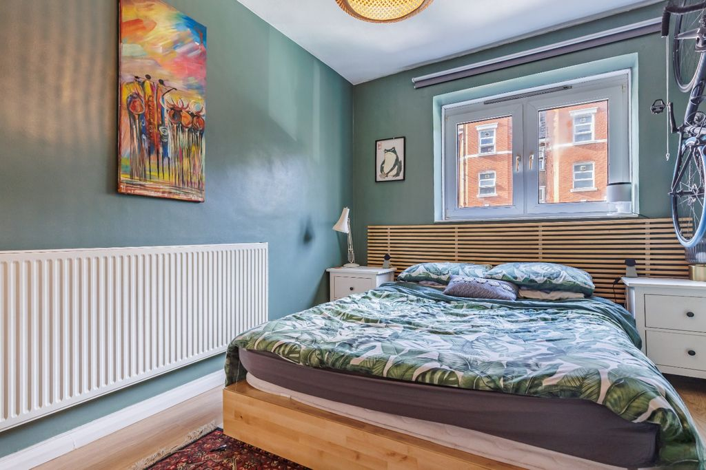 Квартира в Лондоне, Великобритания, 46 м² - фото 2