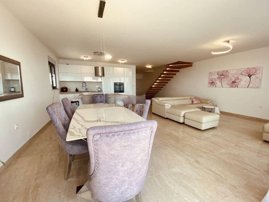 Дом в Опатии, Хорватия, 250 м² - фото 3