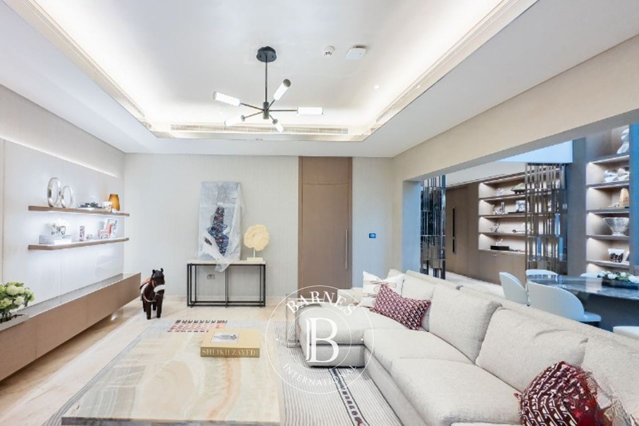 Вилла в Дубае, ОАЭ, 726.8 м² - фото 4