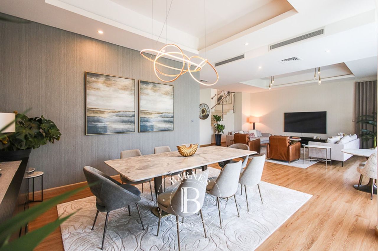 Вилла в Дубае, ОАЭ, 453.6 м² - фото 5