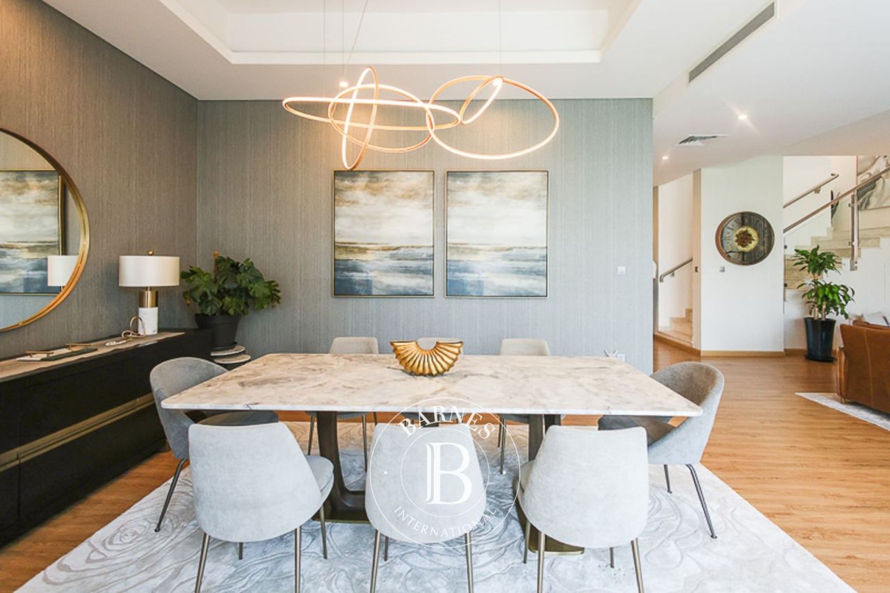 Вилла в Дубае, ОАЭ, 453.6 м² - фото 6