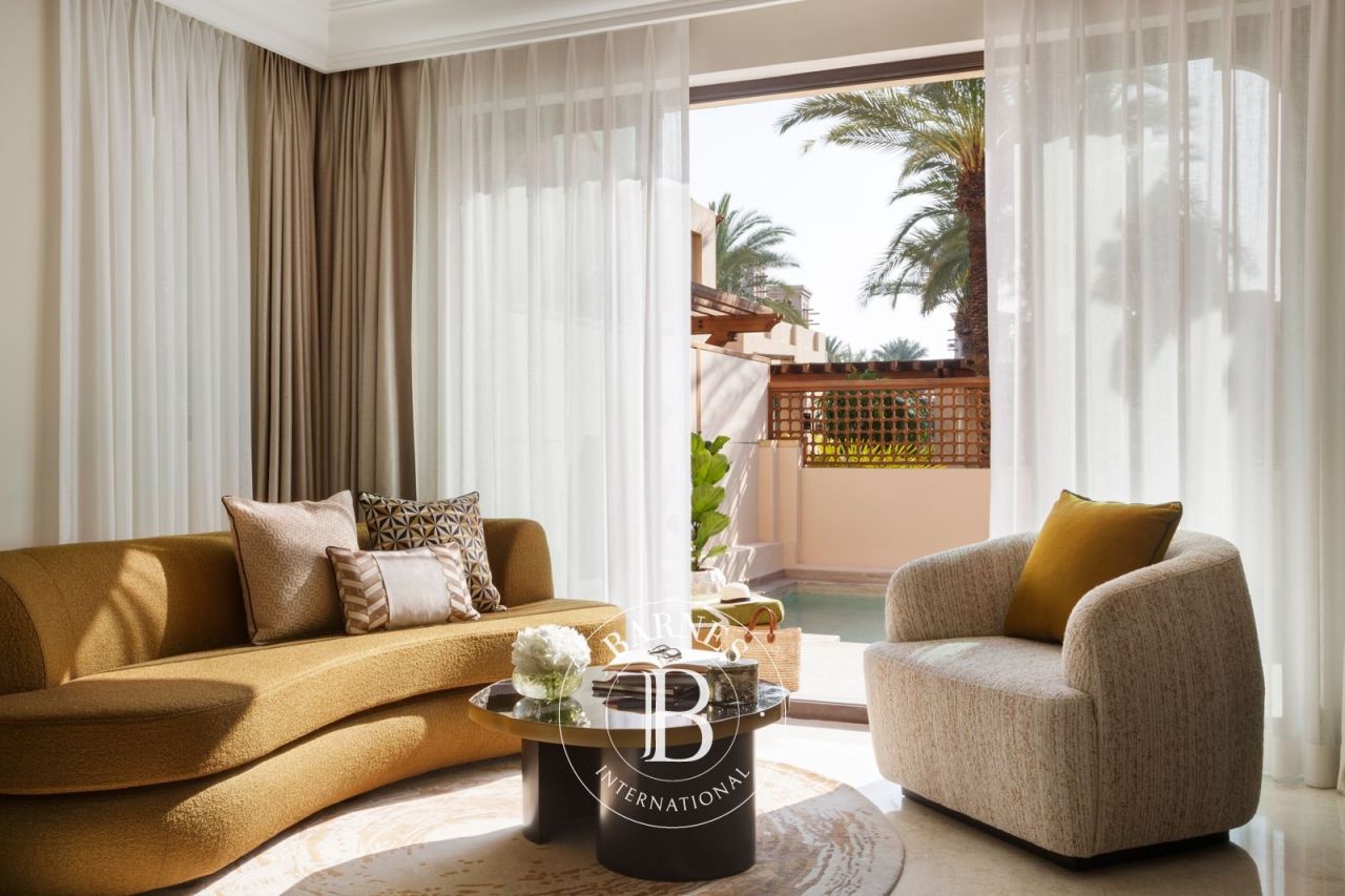 Вилла Umm Suqeim 3, ОАЭ, 370 м² - фото 6