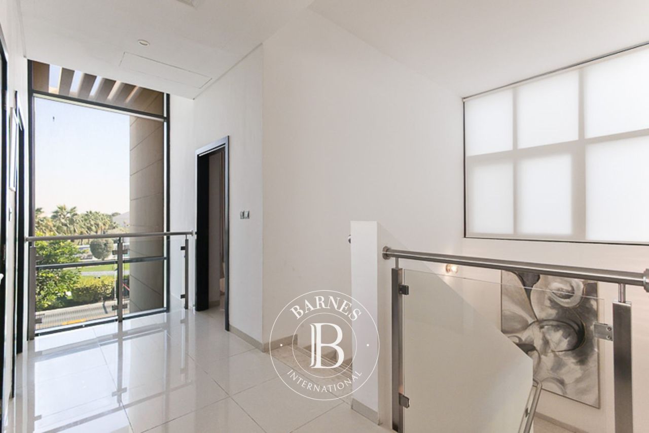 Вилла в Дубае, ОАЭ, 453.6 м² - фото 9