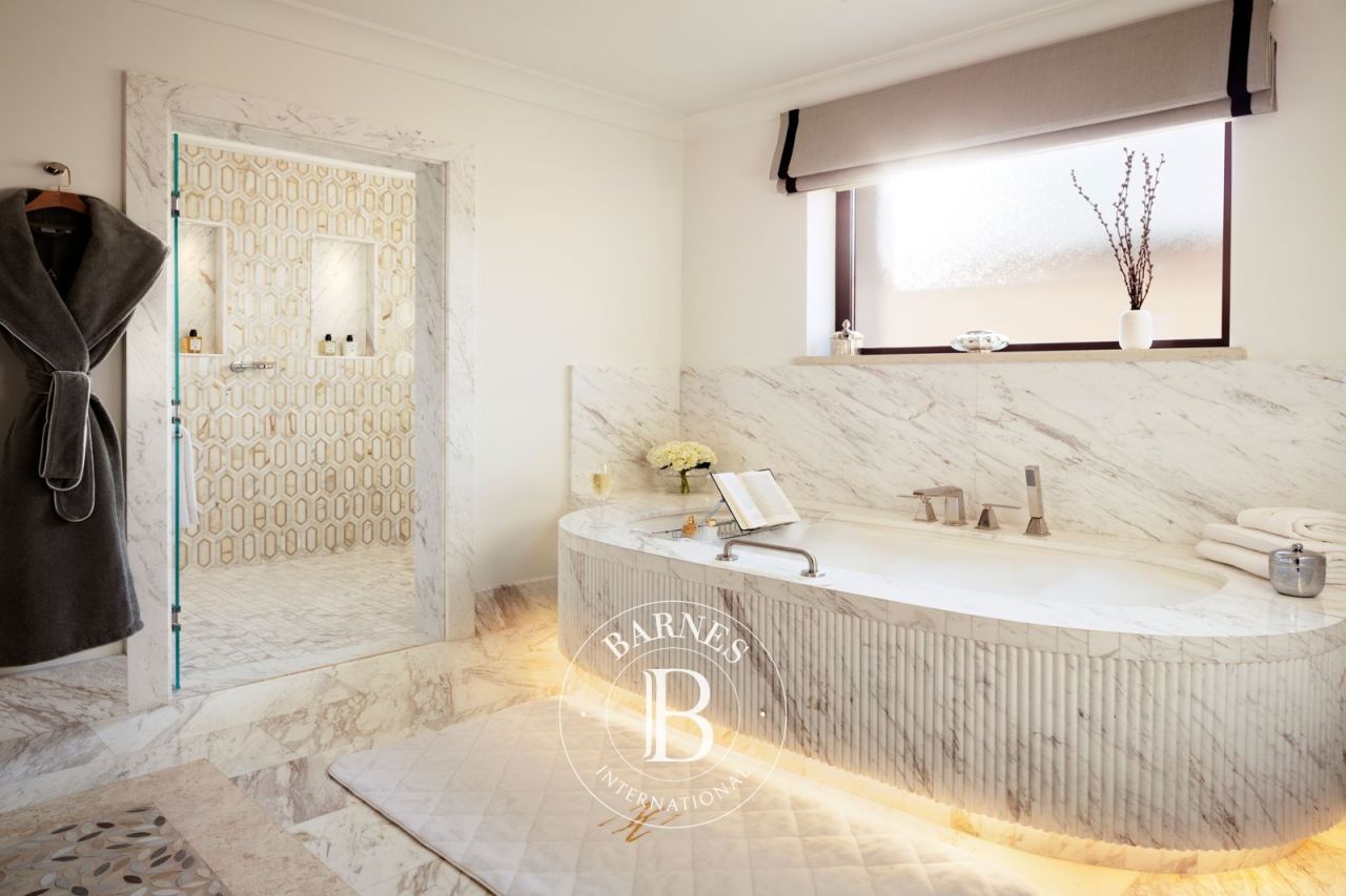 Вилла Umm Suqeim 3, ОАЭ, 370 м² - фото 16