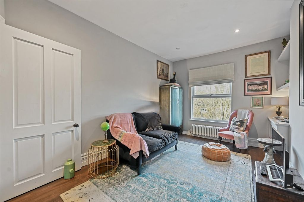 Квартира в Лондоне, Великобритания, 7 м² - фото 4