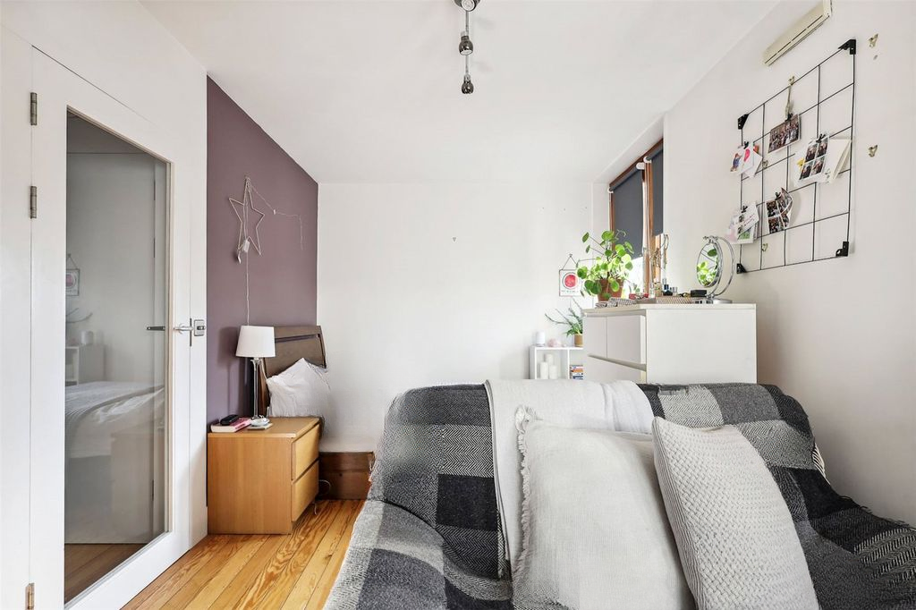 Квартира в Лондоне, Великобритания, 30 м² - фото 4