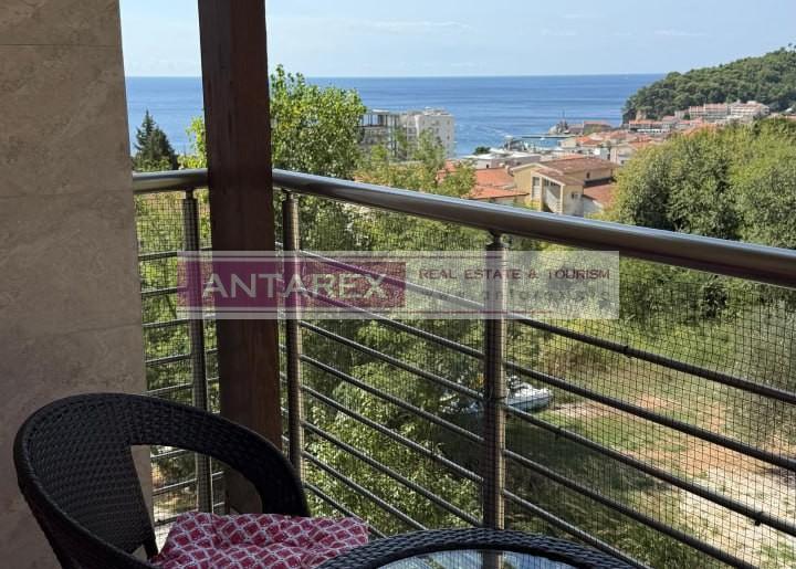 Апартаменты в Петроваце, Черногория, 61 м² - фото 1