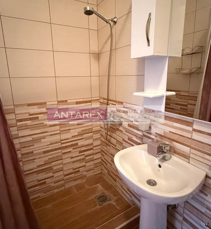 Апартаменты в Петроваце, Черногория, 61 м² - фото 9