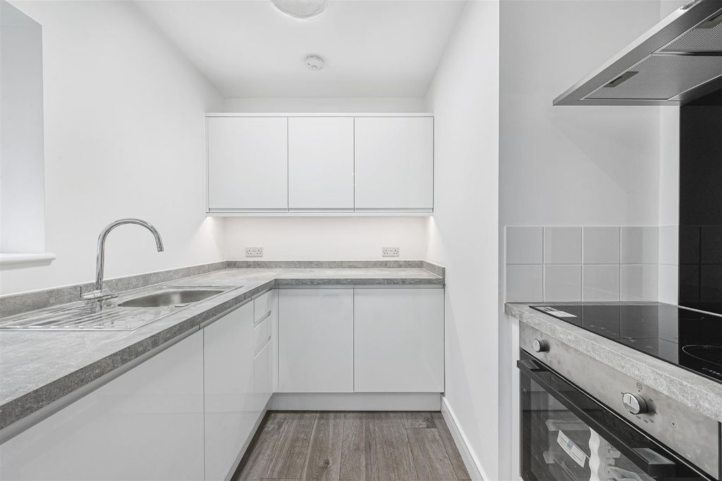 Квартира в Лондоне, Великобритания, 46 м² - фото 6