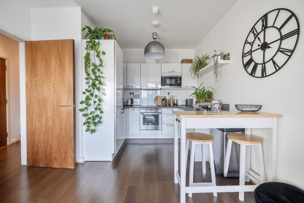 Квартира в Лондоне, Великобритания, 42 м² - фото 8