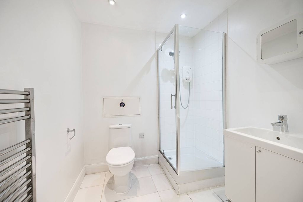 Квартира в Лондоне, Великобритания, 56 м² - фото 8