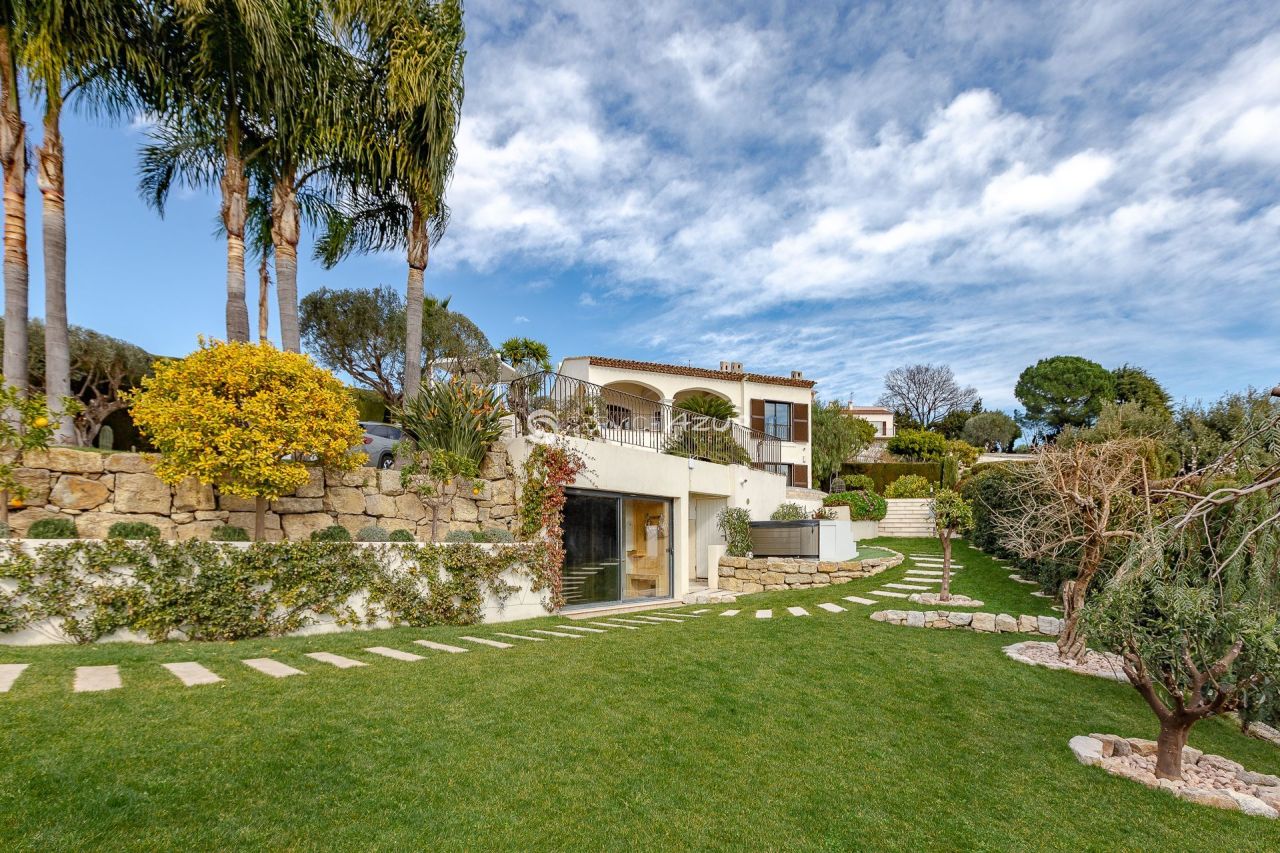 Вилла в Кань-Сюр-Мере, Франция, 250 м² - фото 4