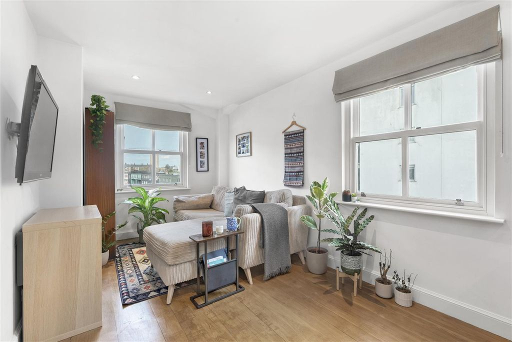 Квартира в Лондоне, Великобритания, 38 м² - фото 9