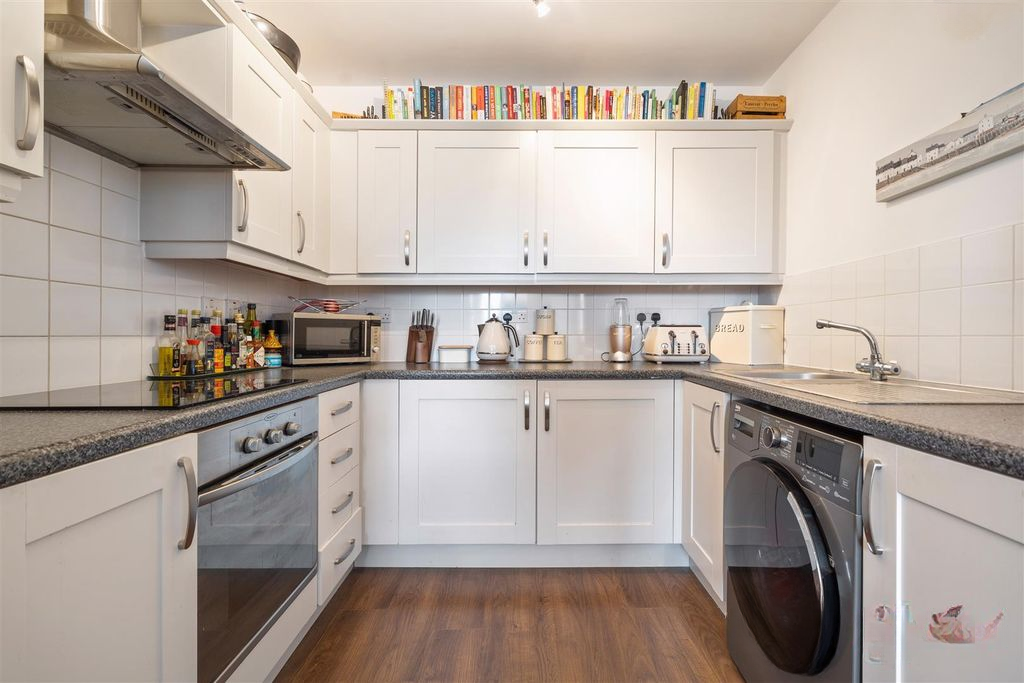 Квартира в Лондоне, Великобритания, 41 м² - фото 10