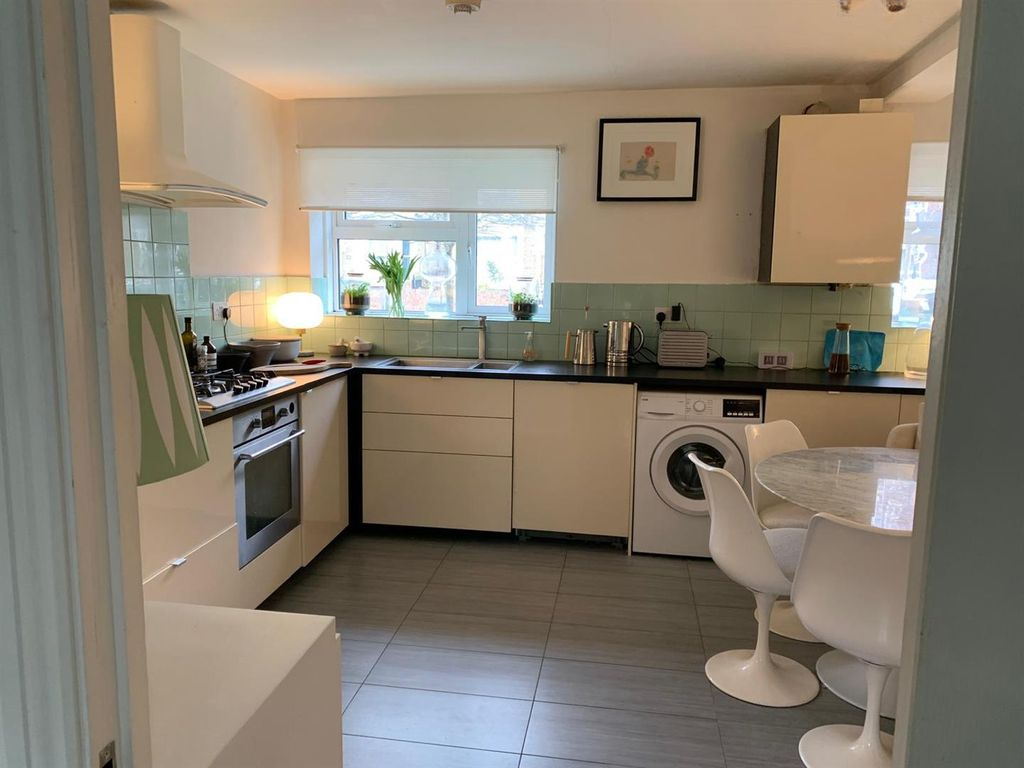 Квартира в Лондоне, Великобритания, 59 м² - фото 11