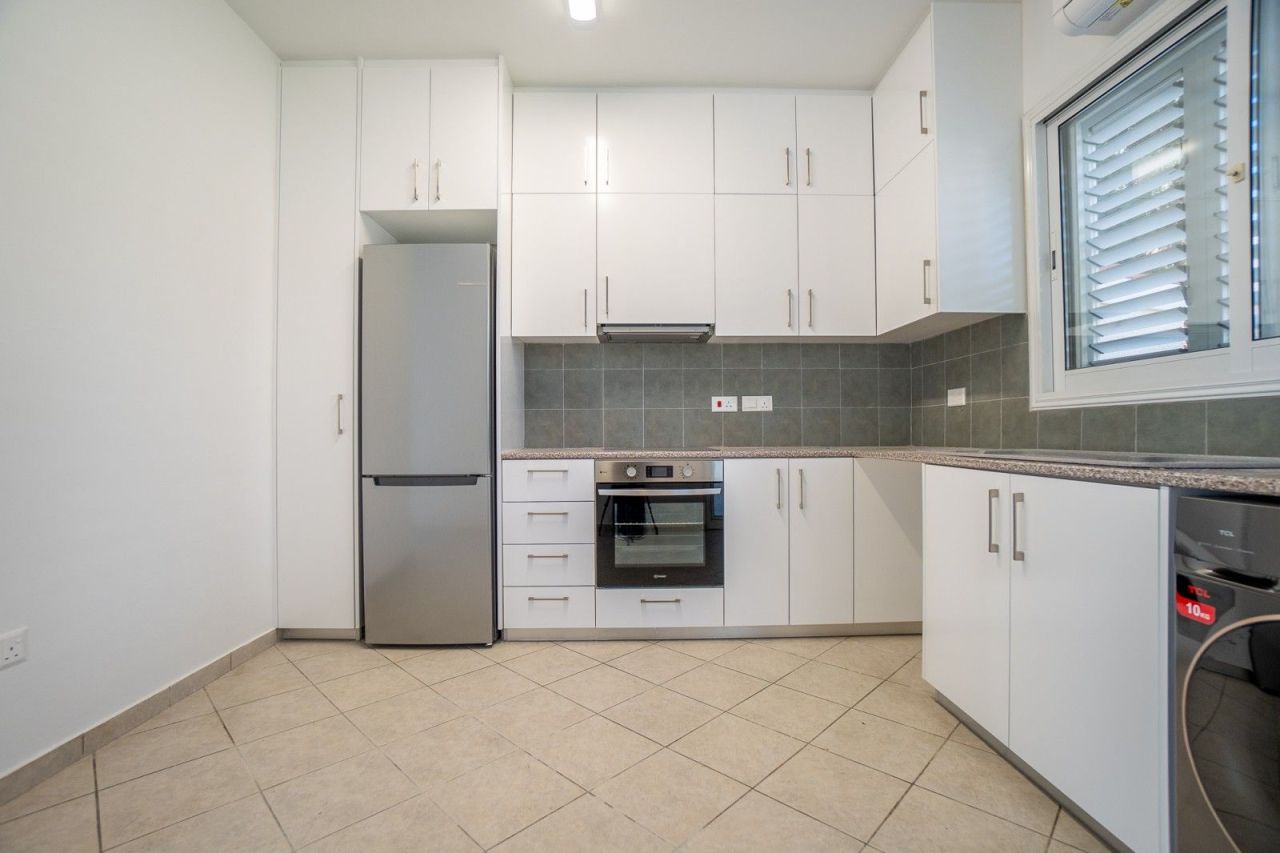 Вилла в Пафосе, Кипр, 200 м² - фото 12