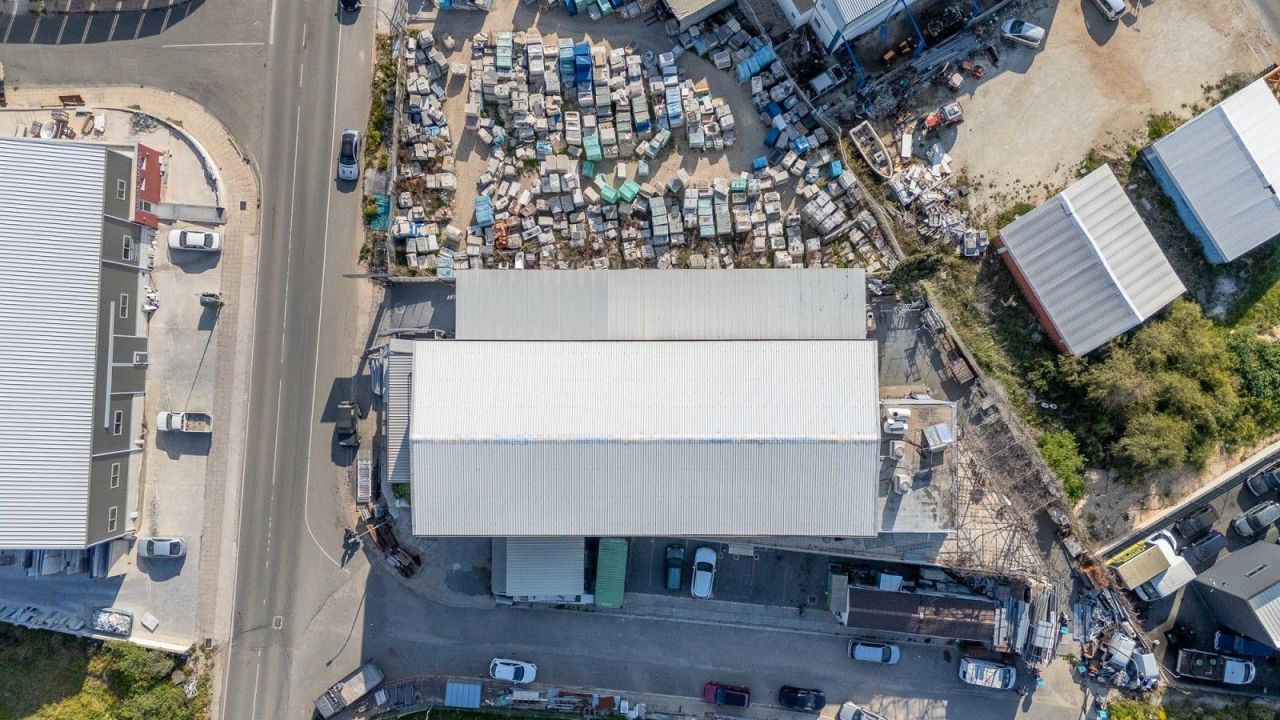 Коммерческая недвижимость в Пафосе, Кипр, 1 500 м² - фото 9