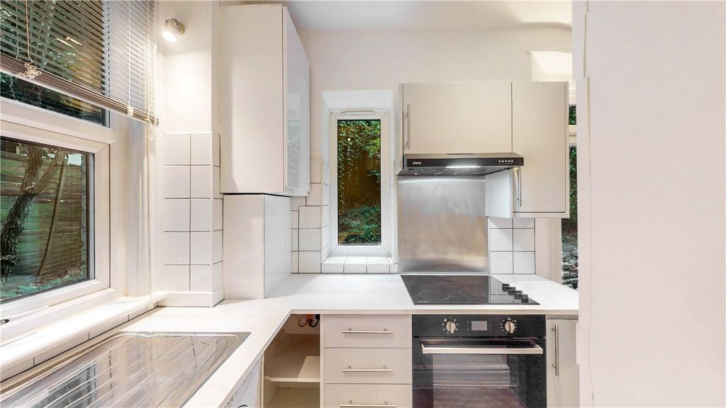 Квартира в Лондоне, Великобритания, 40 м² - фото 12