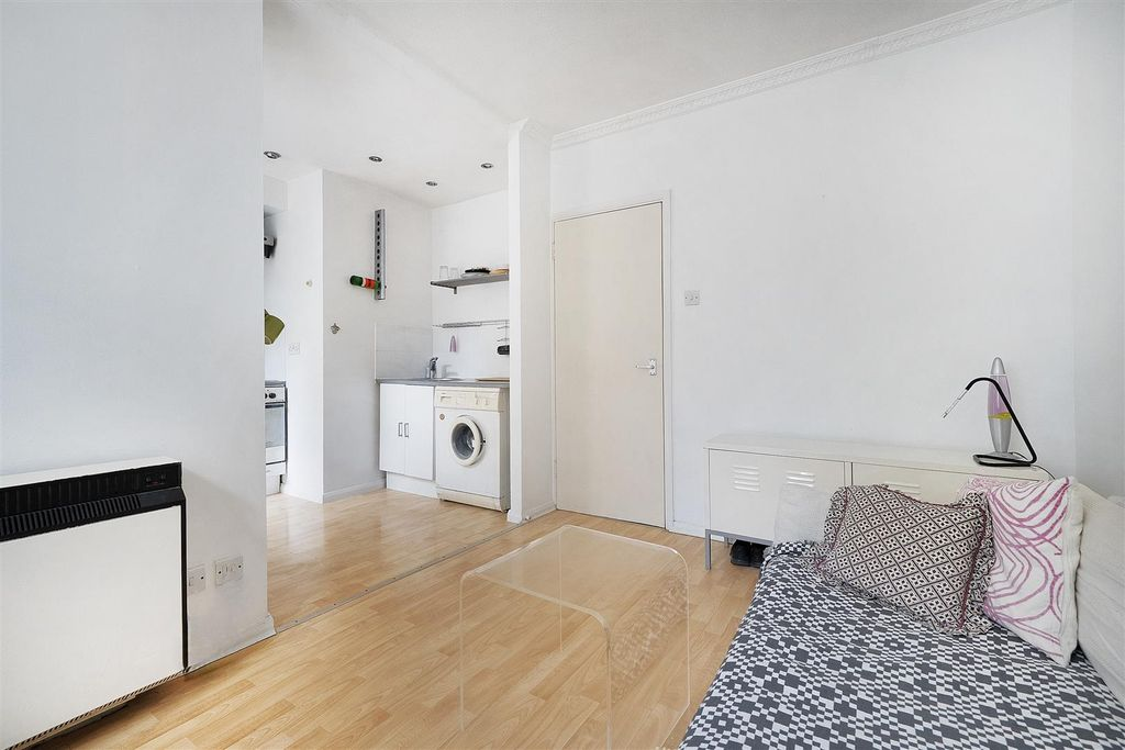 Квартира в Лондоне, Великобритания, 36 м² - фото 12