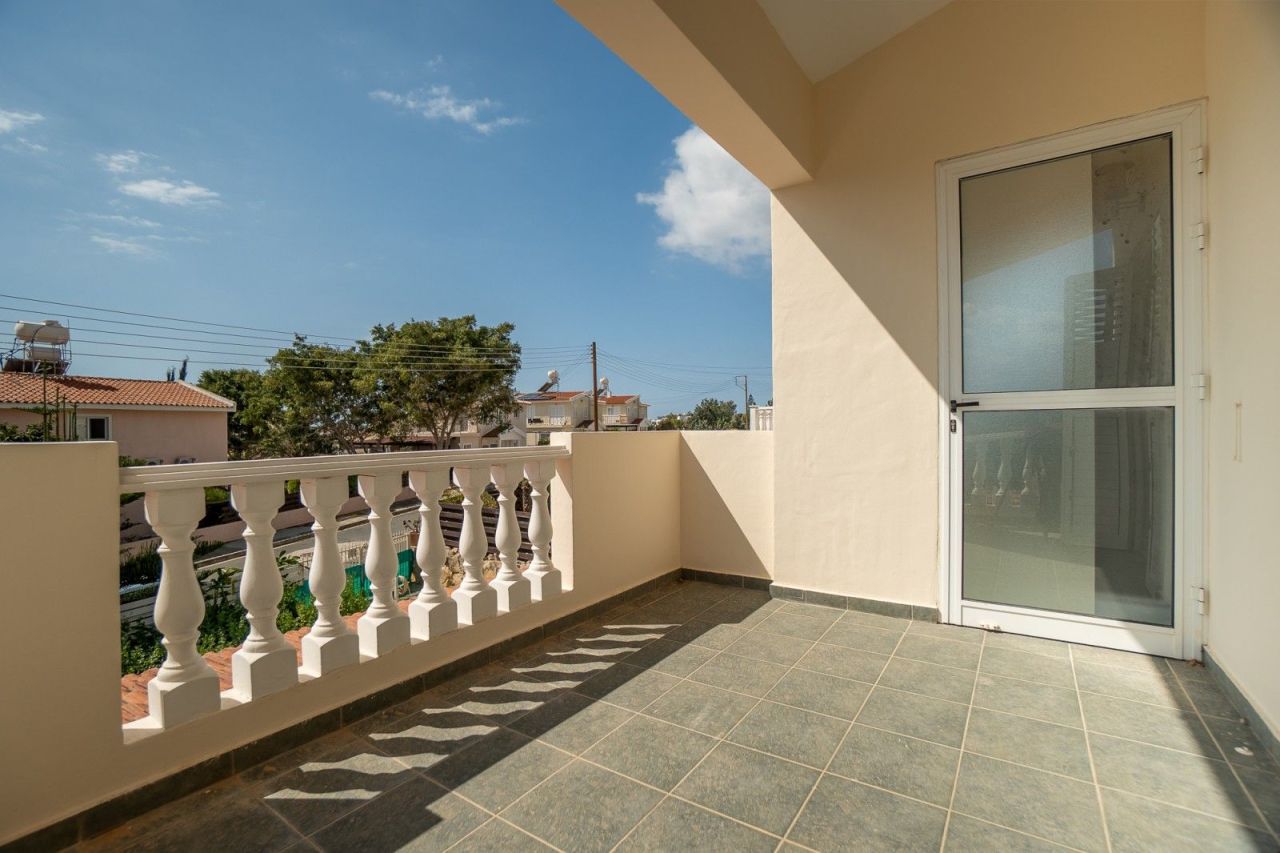 Вилла в Пафосе, Кипр, 200 м² - фото 14