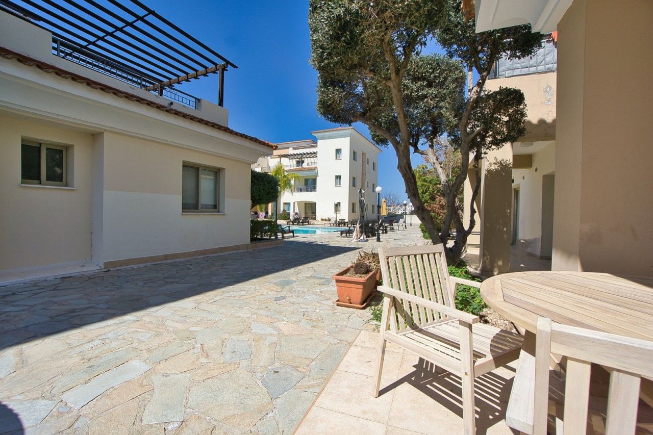 Апартаменты в Пафосе, Кипр, 85 м² - фото 15