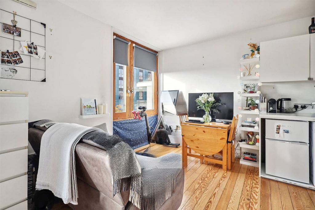 Квартира в Лондоне, Великобритания, 30 м² - фото 12