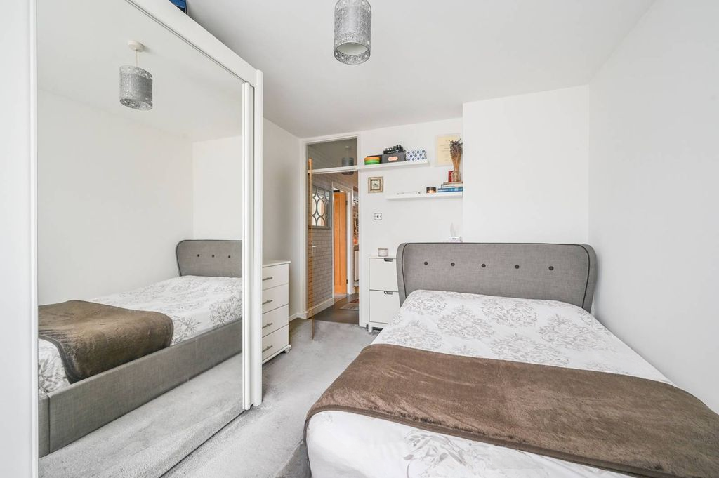 Квартира в Лондоне, Великобритания, 46 м² - фото 12