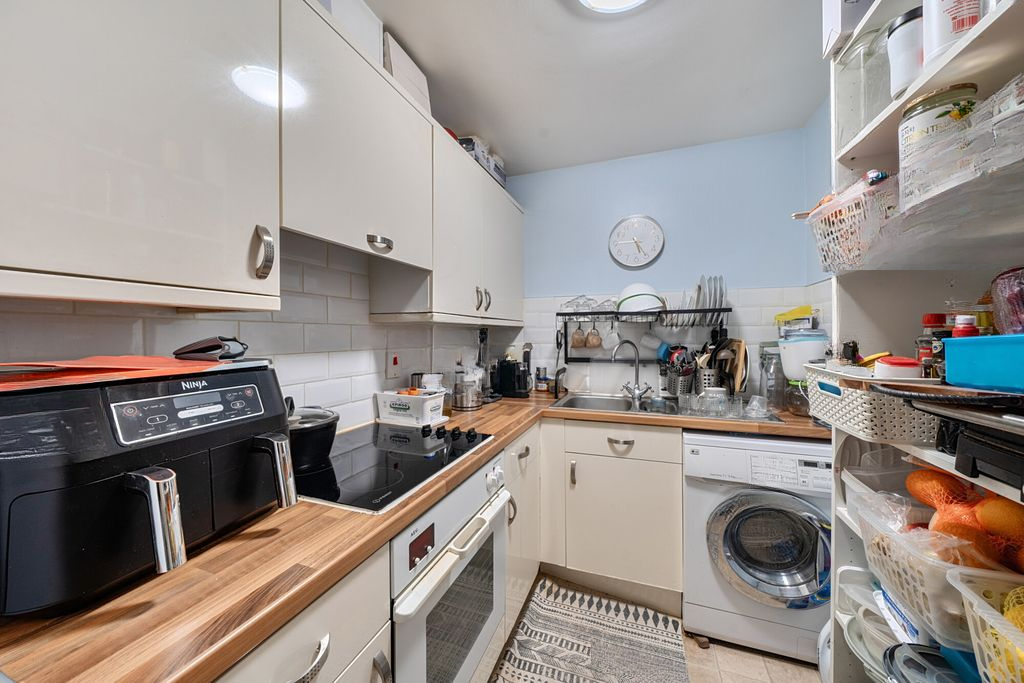 Квартира в Лондоне, Великобритания, 54 м² - фото 12