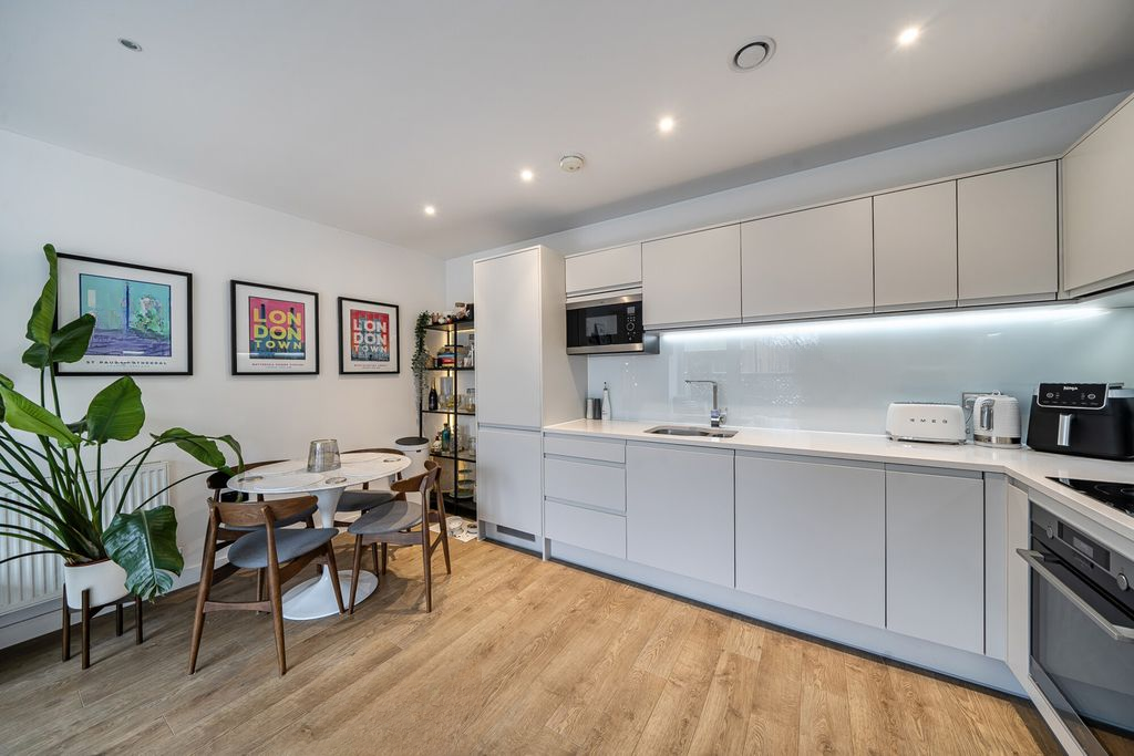 Квартира в Лондоне, Великобритания, 55 м² - фото 13