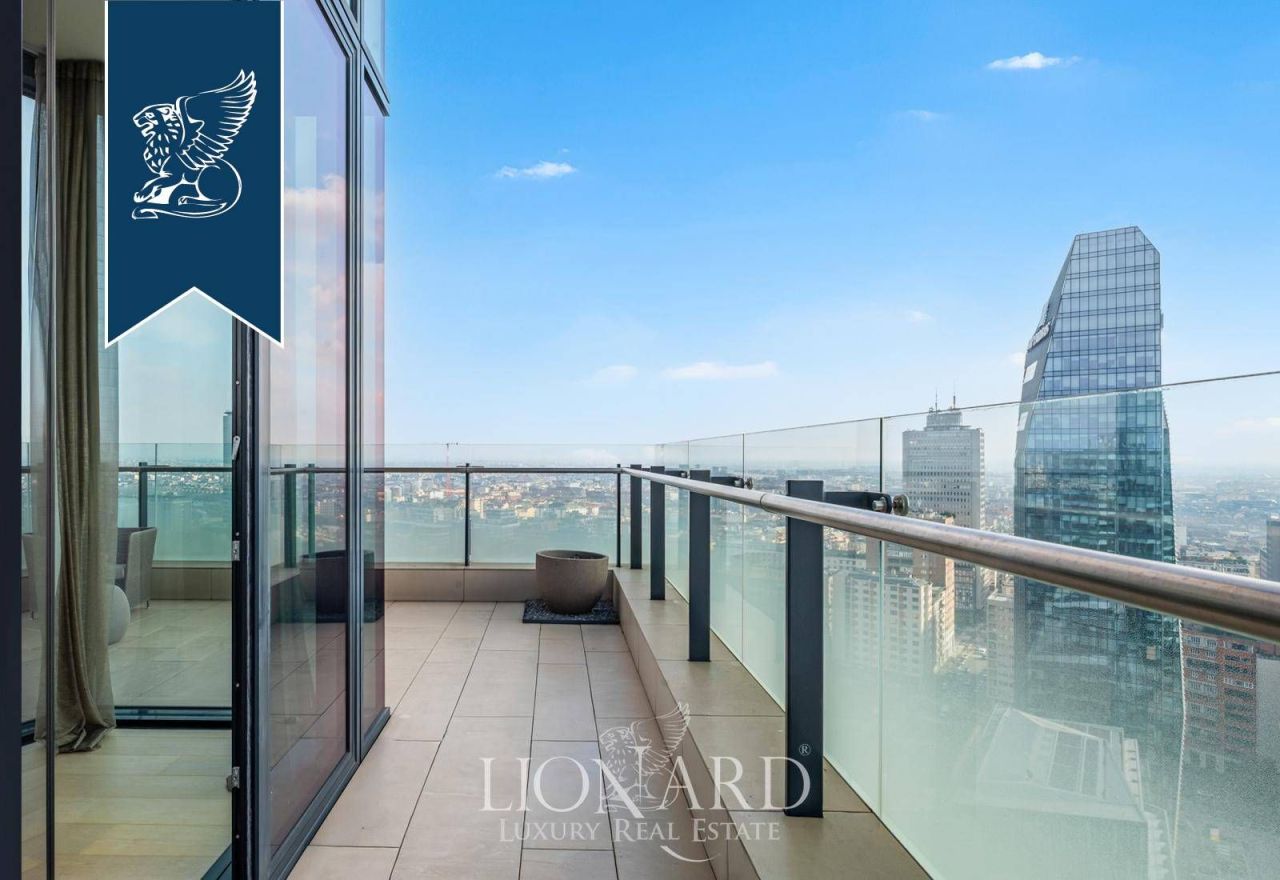 Апартаменты в Милане, Италия, 235 м² - фото 3